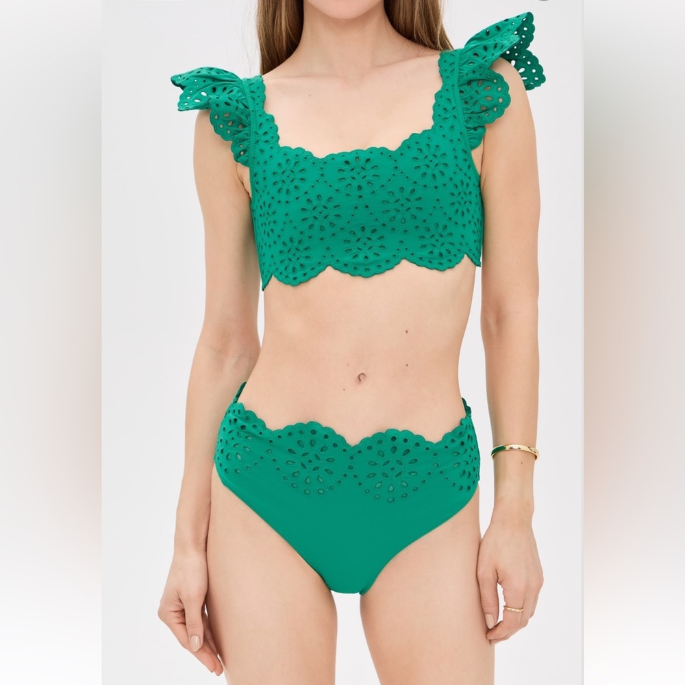 Mae Scallop Bikini Top